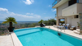 Villa Dolphin 10, Emma Villas, Massarosa